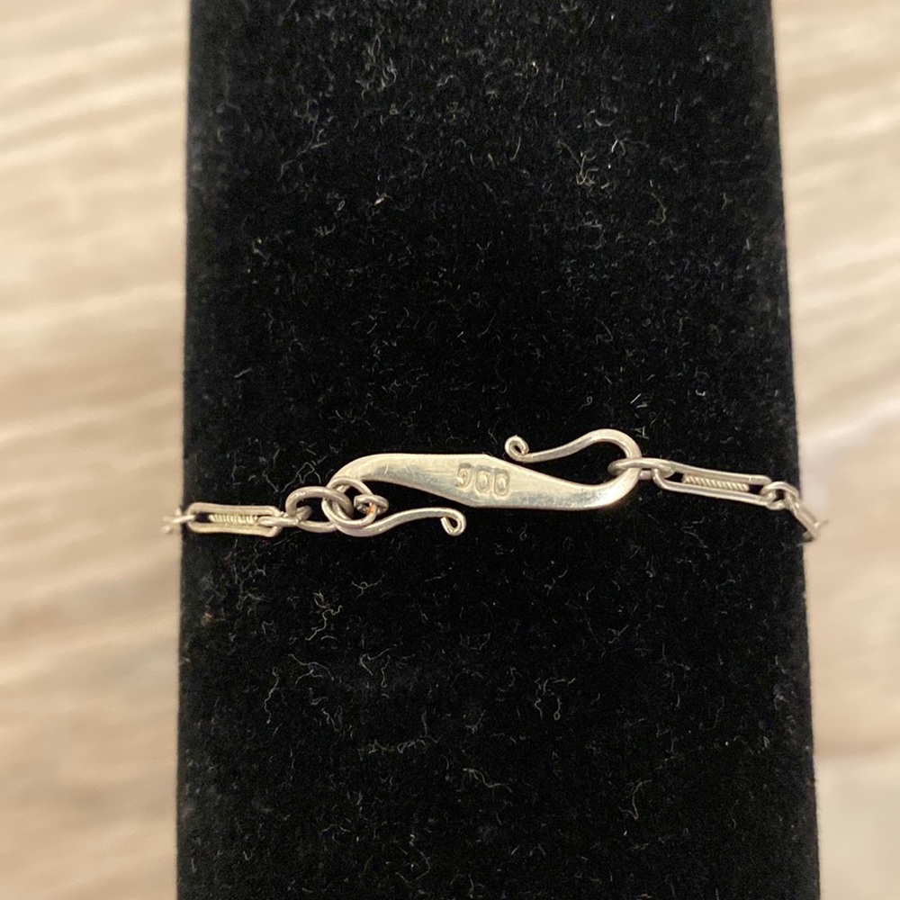 900 Silver Paperclip Bracelet Pretty!